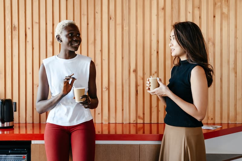 Femmes qui parlent